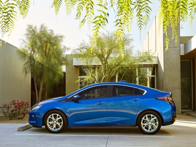 2016 CHEVROLET VOLT