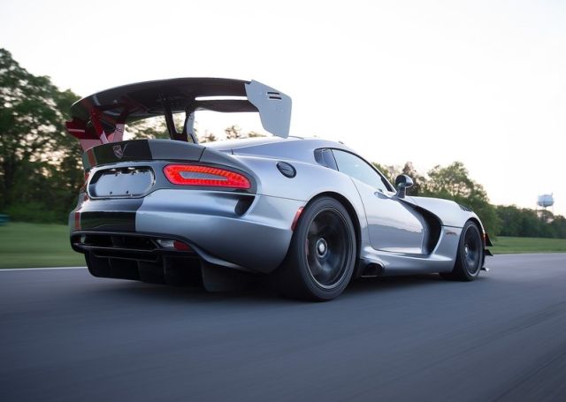 2016 DODGE VIPER ACR