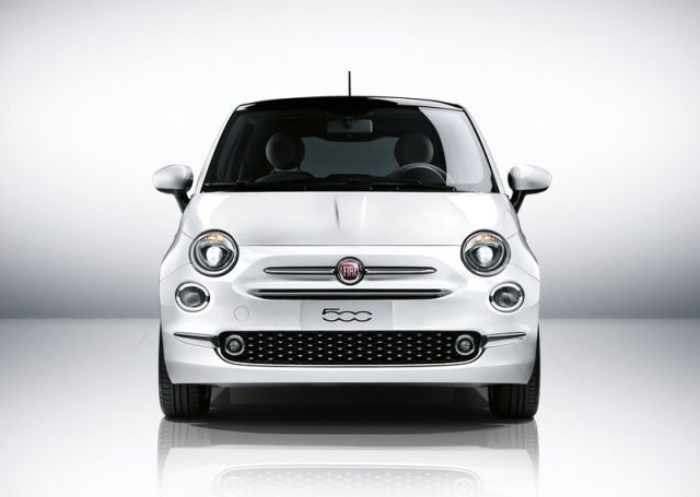 2016_FIAT_500_pic-3