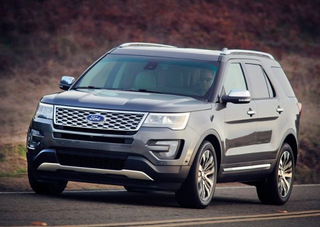 2016_FORD_EXPLORER_pic-3