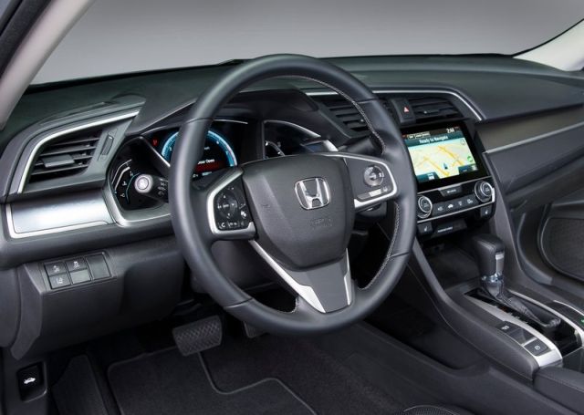 2016_HONDA_CIVIC_pic-4