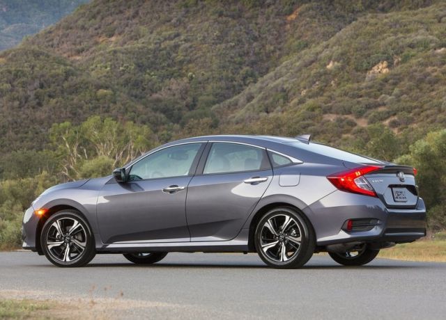 2016_HONDA_CIVIC_pic-7