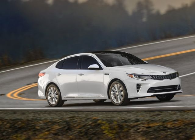 2016_KIA_OPTIMA_pic-4