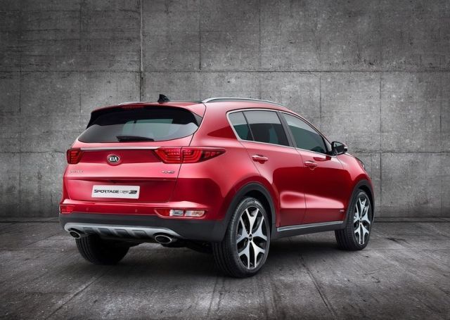 2016_KIA_SPORTAGE_pic-3