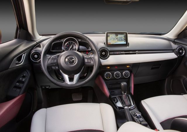 2016_MAZDA_CX-3_pic-9