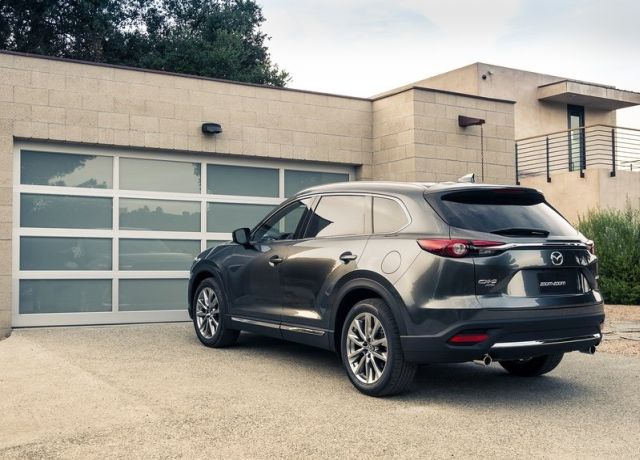 2016_MAZDA_CX-9_pic-5