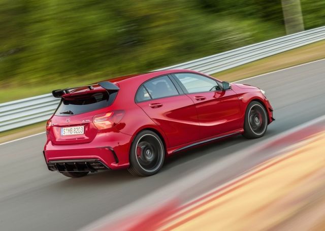 2016_MERCEDES_A45_AMG_pic-3