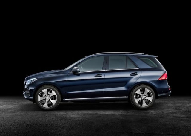 2016 MERCEDES GLE