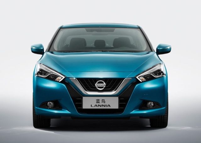 2016 NISSAN LANNIA