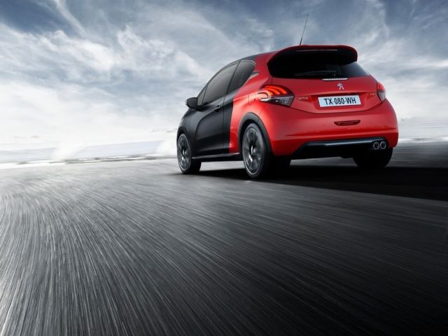 2016 PEUGEOT 208 GTI by PEUGEOT SPORT