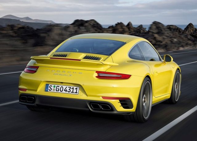 2016_PORSCHE_911_TURBO_S_pic-3