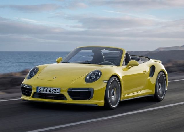 2016_PORSCHE_911_TURBO_S_pic-4