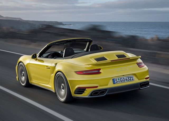 2016_PORSCHE_911_TURBO_S_pic-5