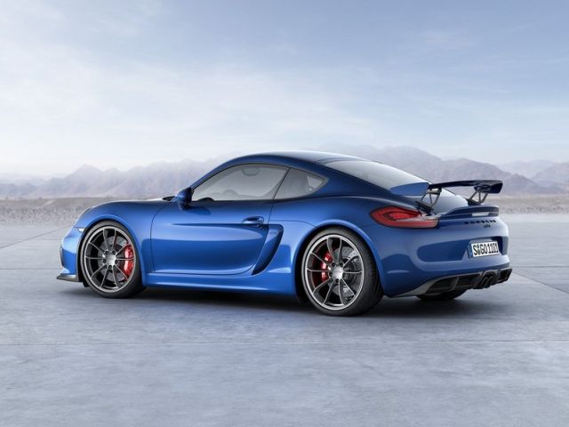 2016_PORSCHE_CAYMAN_GT4_pic-11