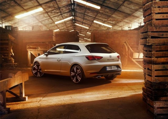 2016_SEAT_LEON_CUPRA-290_pic-3