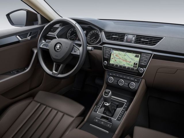 2016 SKODA SUBERB
