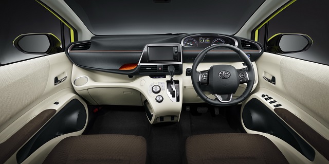 2016_TOYOTA_SIENTA_pic-3