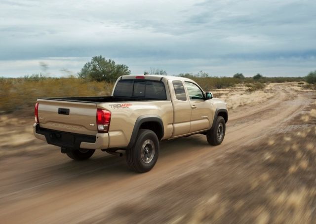 2016 TOYOTA TACOMA TRD