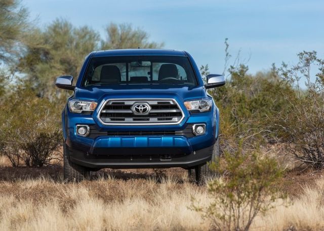 2016_TOYOTA_TACOMA_pic-1