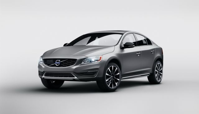 2016 VOLVO S60 CROSS COUNTRY