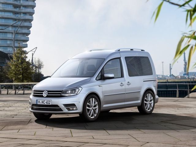 2016_VW_CADDY_COMBI_pic-7