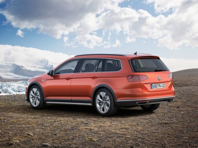 2016_vw_passat_alltrack_pic-5