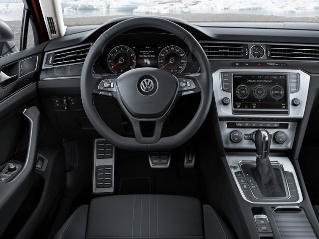 2016_vw_passat_alltrack_pic-8