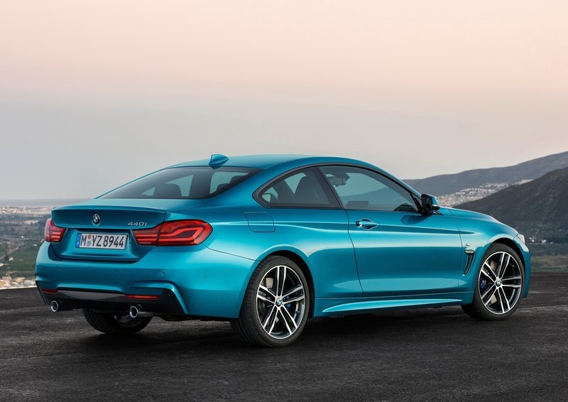 BMW 4 SERIES COUPE 2018
