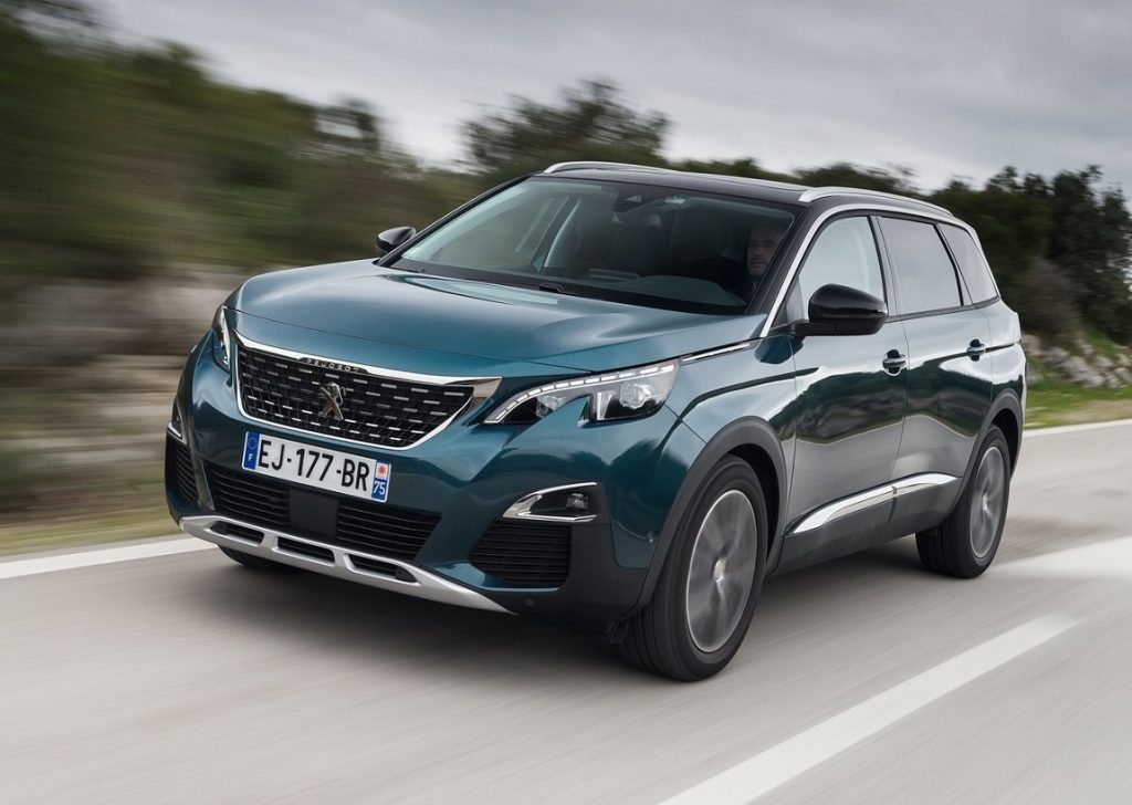 PEUGEOT 5008