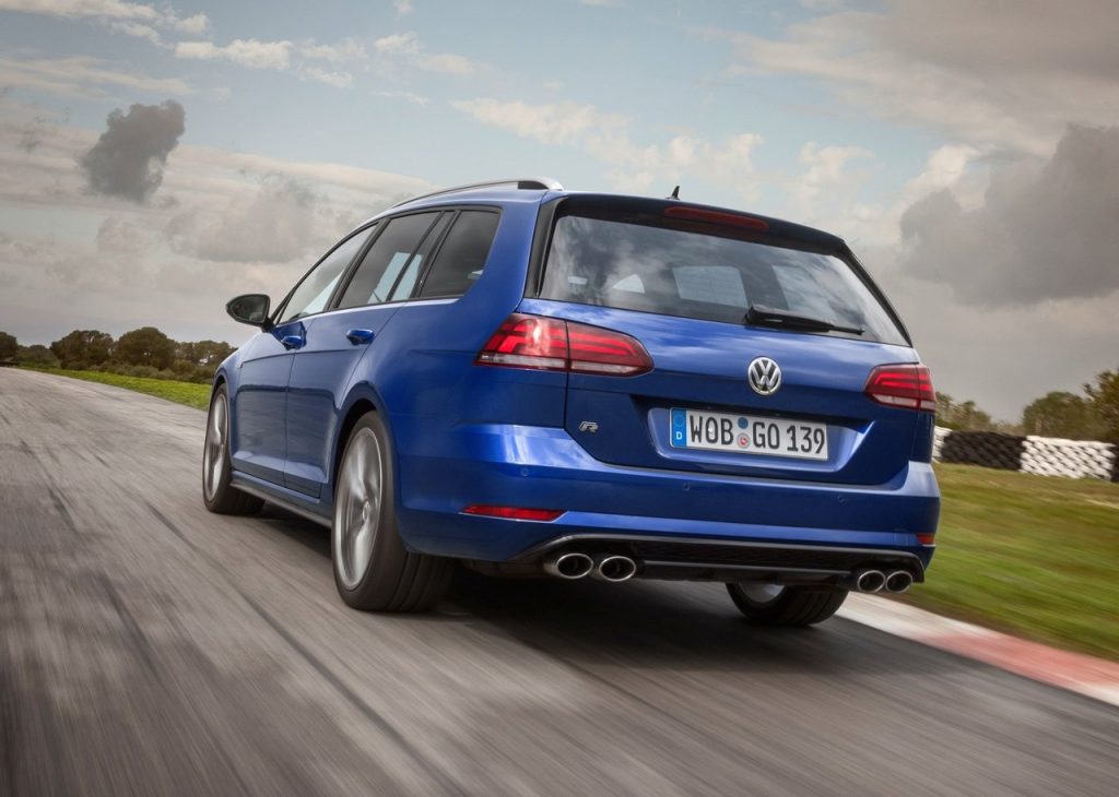 VW GOLF R VARIANT