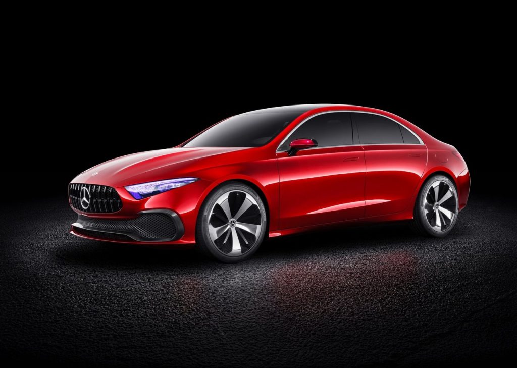MERCEDES A SEDAN
