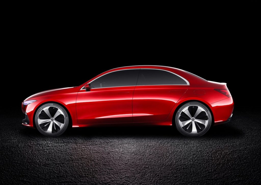 MERCEDES A SEDAN