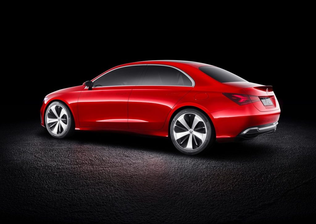 MERCEDES A SEDAN