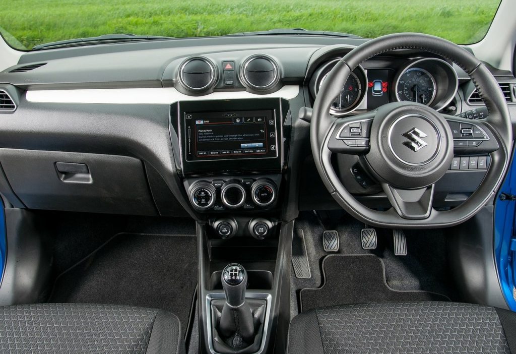 2018 SUZUKI SWIFT