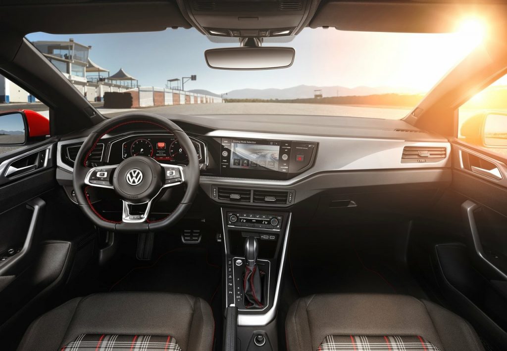 2018 VW POLO GTI