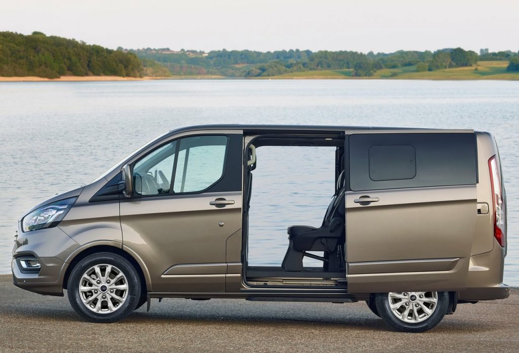 2018 FORD TOURNEO CUSTOM