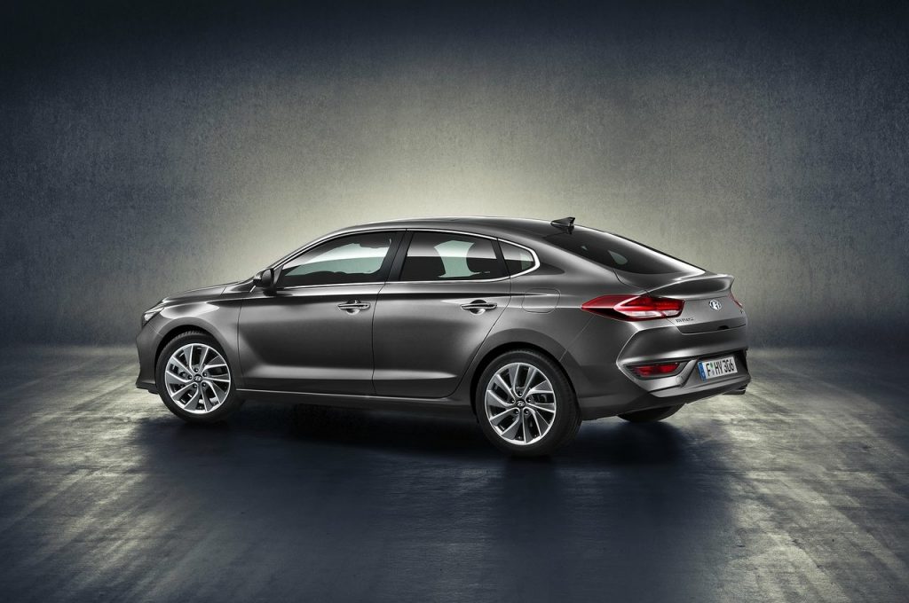 2018 HYUNDAI I30 FASTBACK