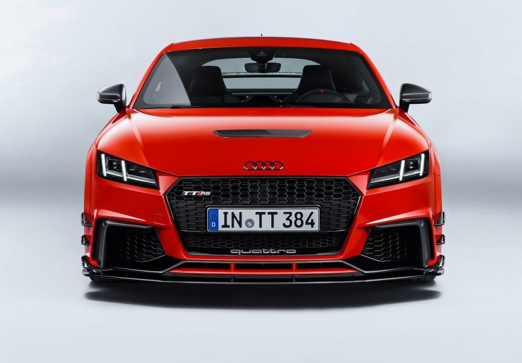 AUDI TT RS PERFORMANCE