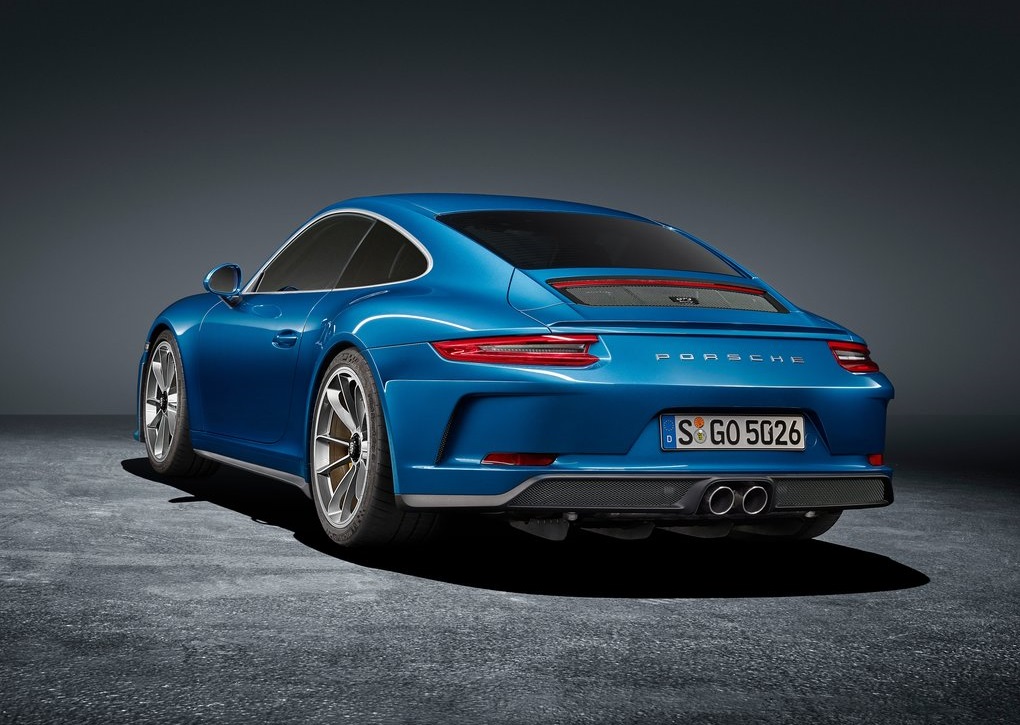 911 GT3 TOURING PACKAGE