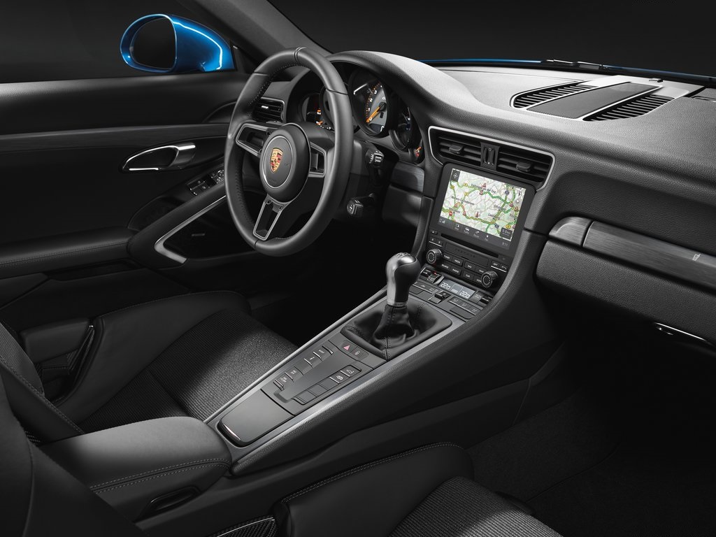 911 GT3 TOURING PACKAGE-interior