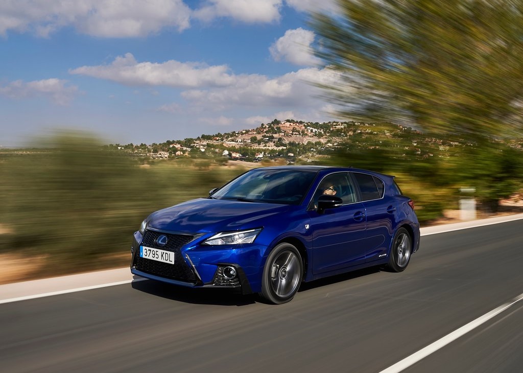 2018 LEXUS CT 200H
