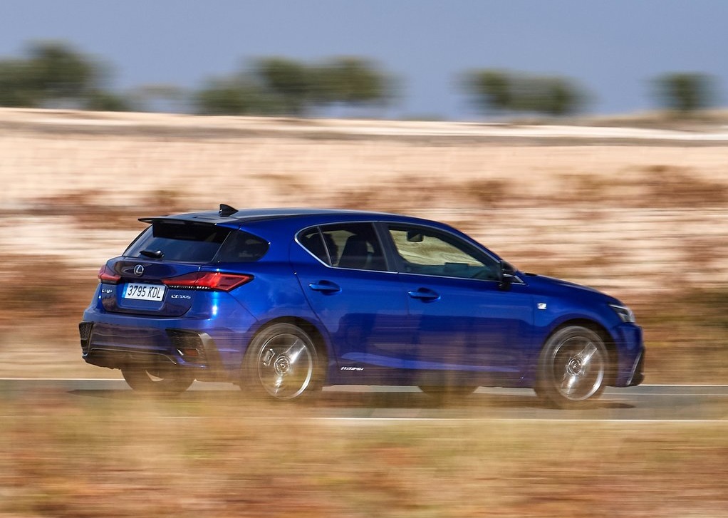 2018 LEXUS CT 200H