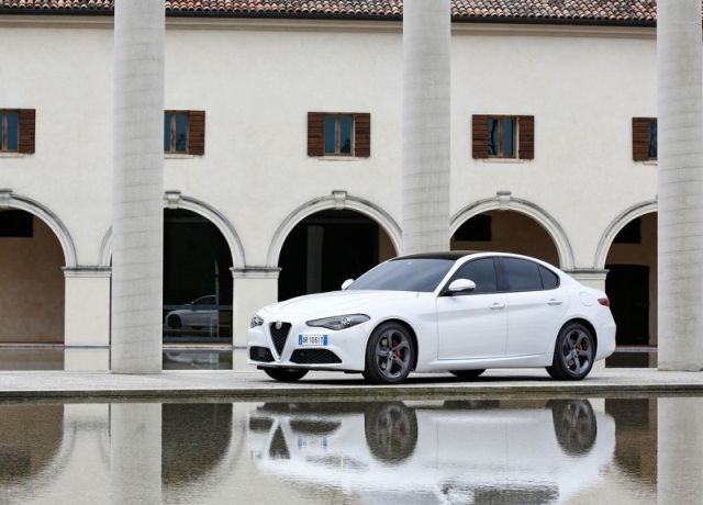 2017 ALFA ROMEO GIULIA