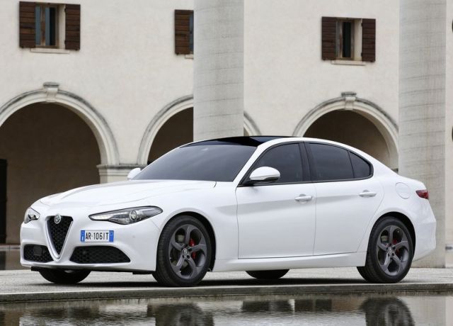 2017 ALFA ROMEO GIULIA