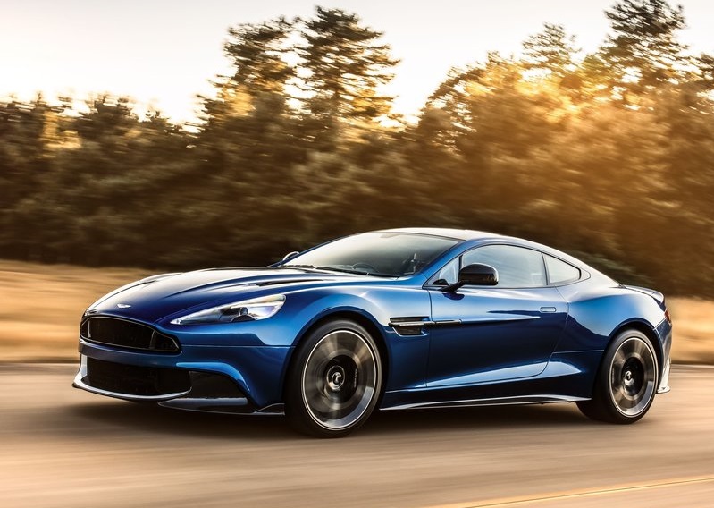 2017_aston_martin_vanquish_s_pic-3