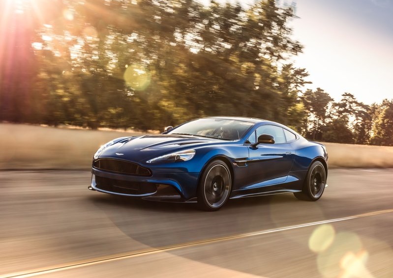 2017_aston_martin_vanquish_s_pic-5