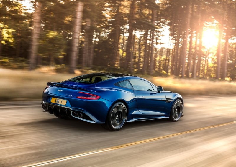 2017_aston_martin_vanquish_s_pic-6