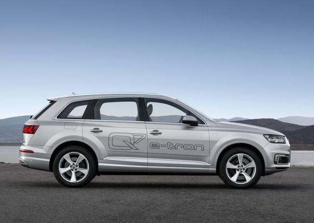 2017 AUDI Q7 e-tron 2.0 TFSI QUATTRO