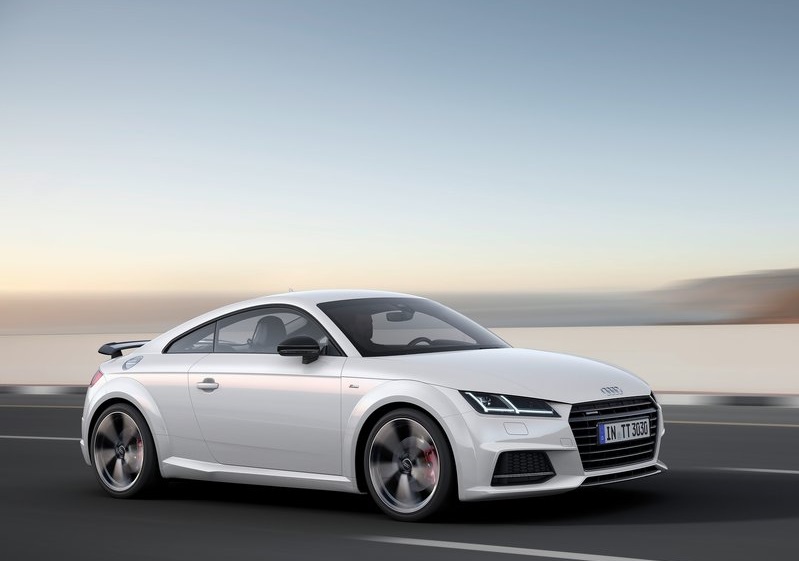 2017_audi_tt_s_line_competition_pic-5