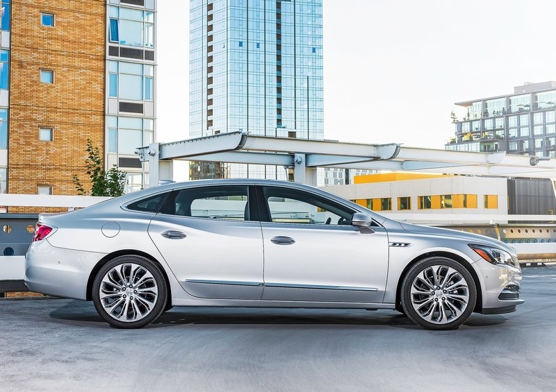 2017 BUICK LACROSSE